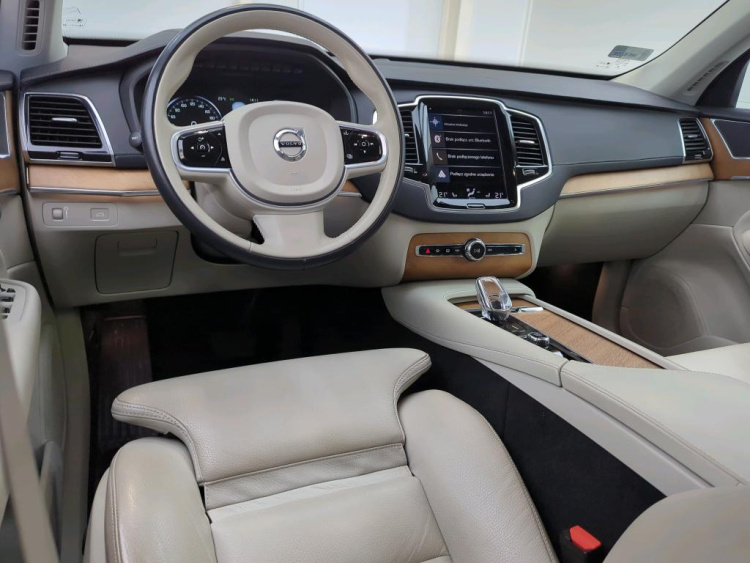 VOLVO XC90 Hybrid Diesel 2022