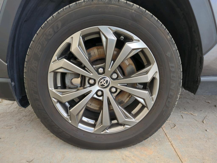 TOYOTA RAV4 Hybrid Petrol 2023