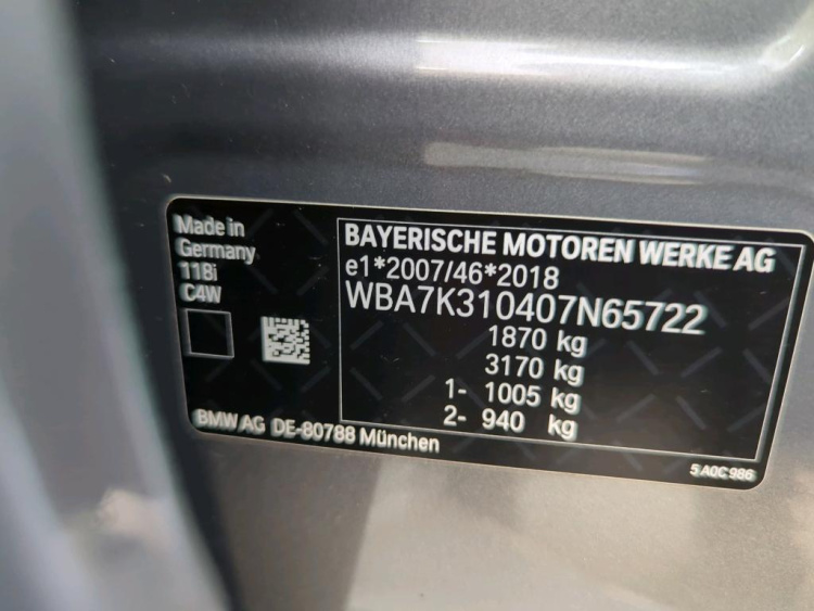 BMW SERIA 1 Petrol 2023