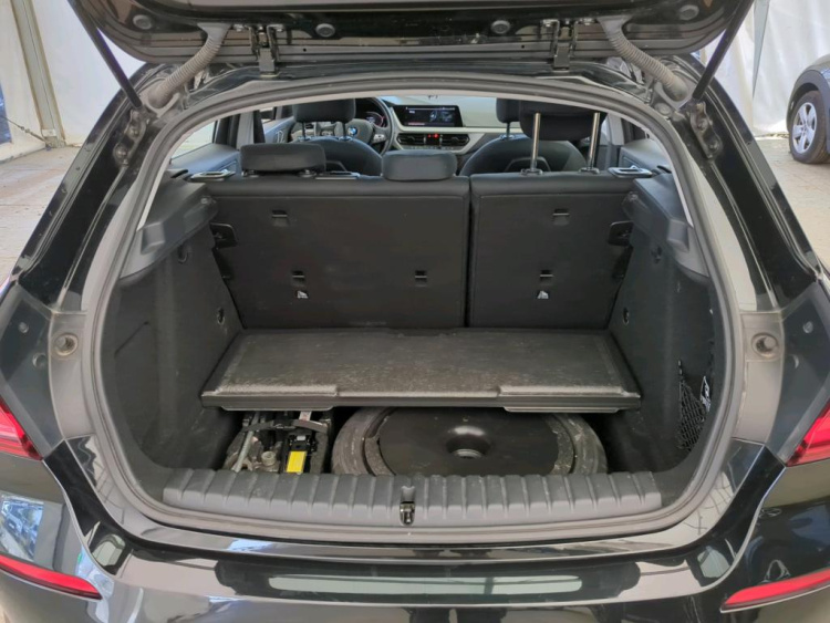 BMW SERIA 1 Petrol 2022