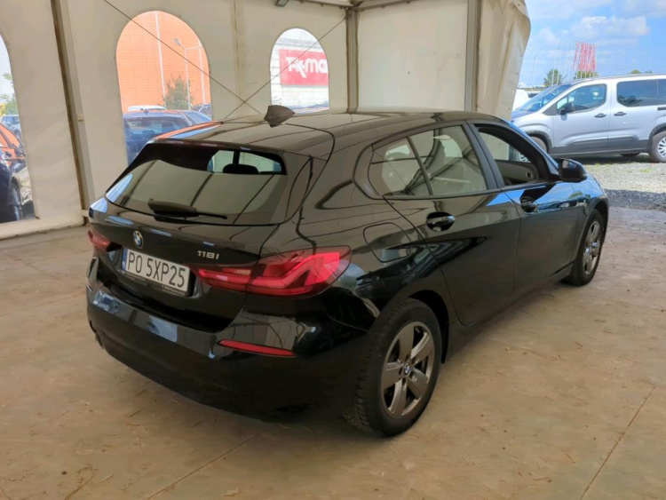 BMW SERIA 1 Petrol 2022