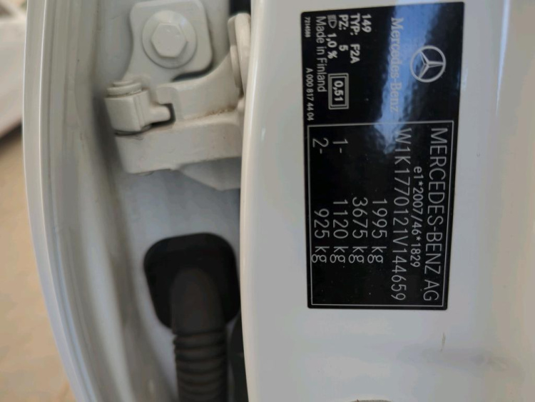 MERCEDES-BENZ KLASA A Diesel 2022