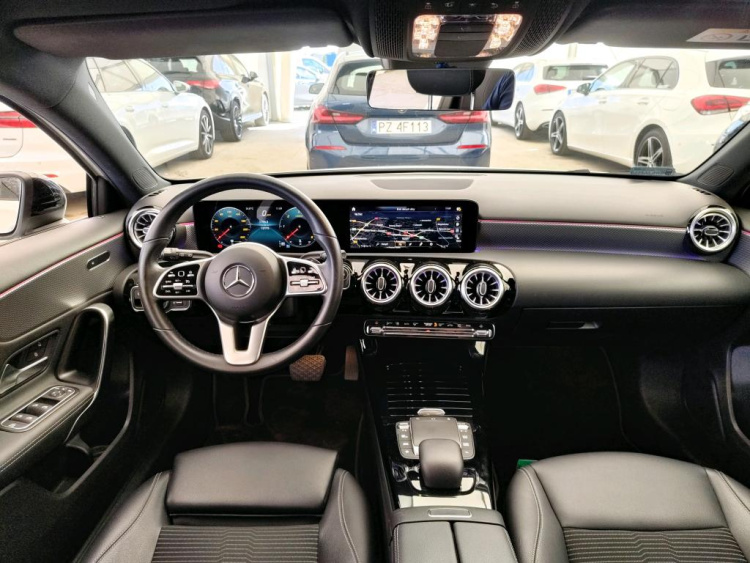 MERCEDES-BENZ KLASA A Diesel 2022