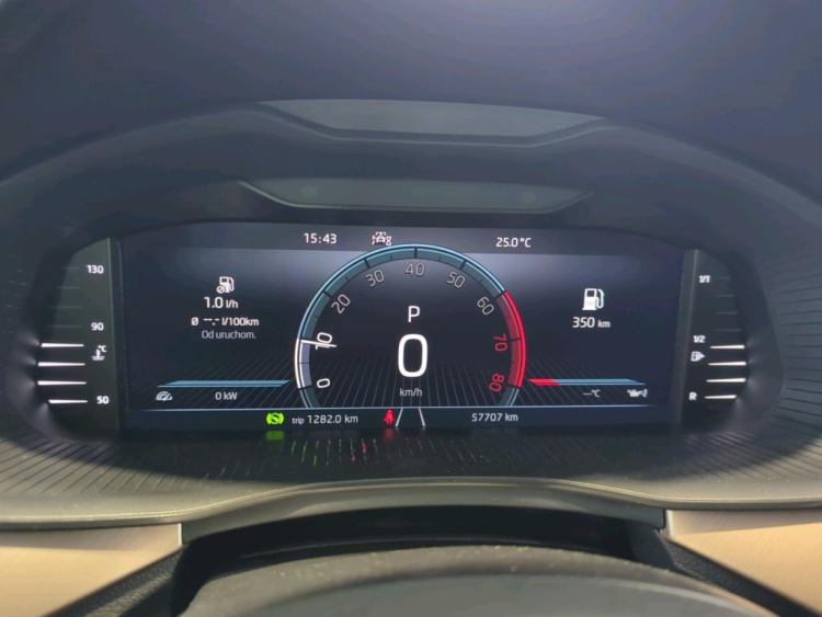 SKODA Kamiq Petrol 2022