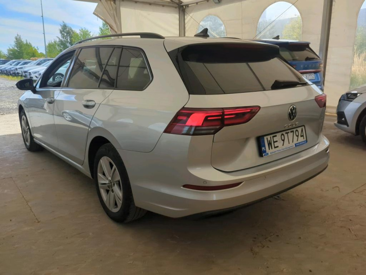 VOLKSWAGEN Golf Variant Diesel 2023