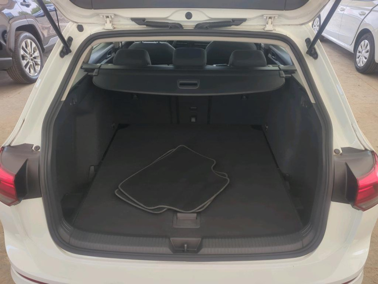 VOLKSWAGEN Golf Variant Diesel 2023