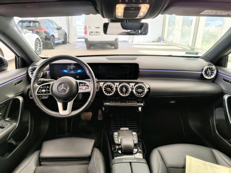 MERCEDES-BENZ KLASA A Diesel 2022
