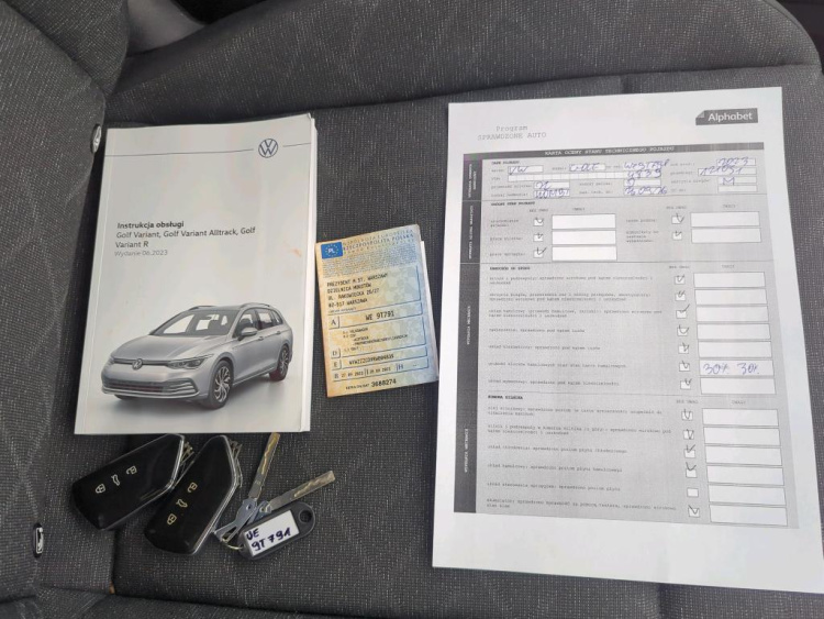 VOLKSWAGEN Golf Variant Diesel 2023