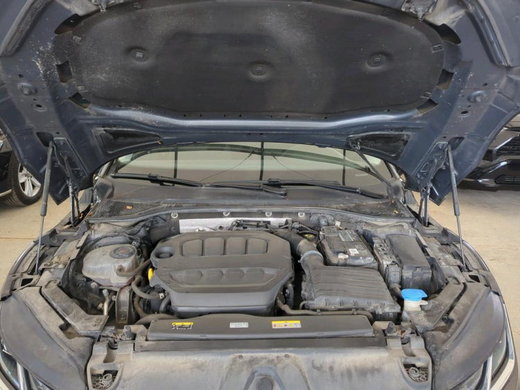 VOLKSWAGEN Arteon Shooting Petrol 2022