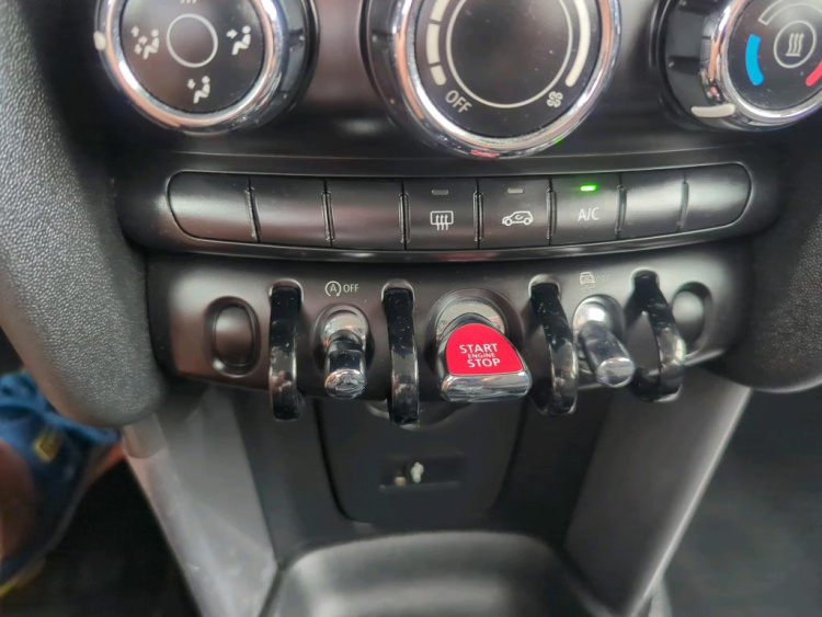 MINI Mini Petrol 2022