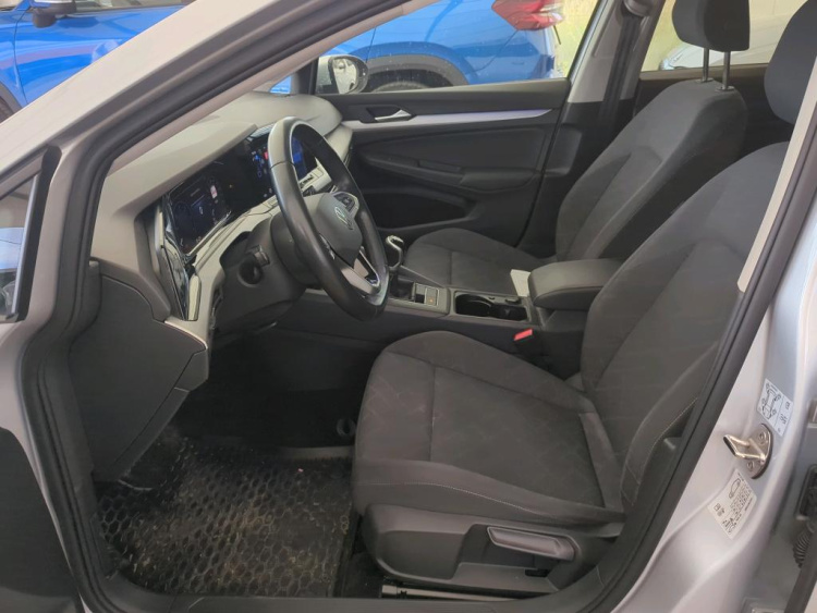 VOLKSWAGEN Golf Variant Diesel 2023