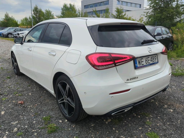 MERCEDES-BENZ KLASA A Diesel 2022