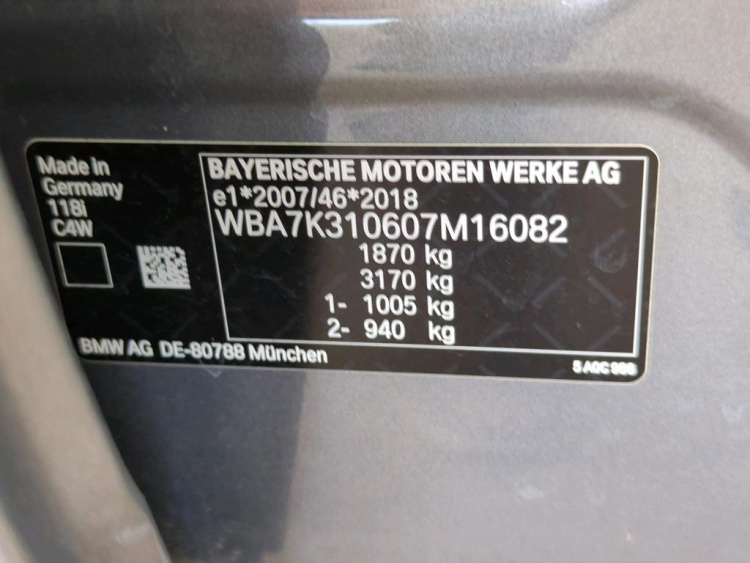 BMW SERIA 1 Petrol 2023