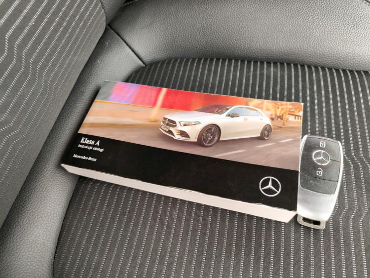 MERCEDES-BENZ KLASA A Diesel 2022