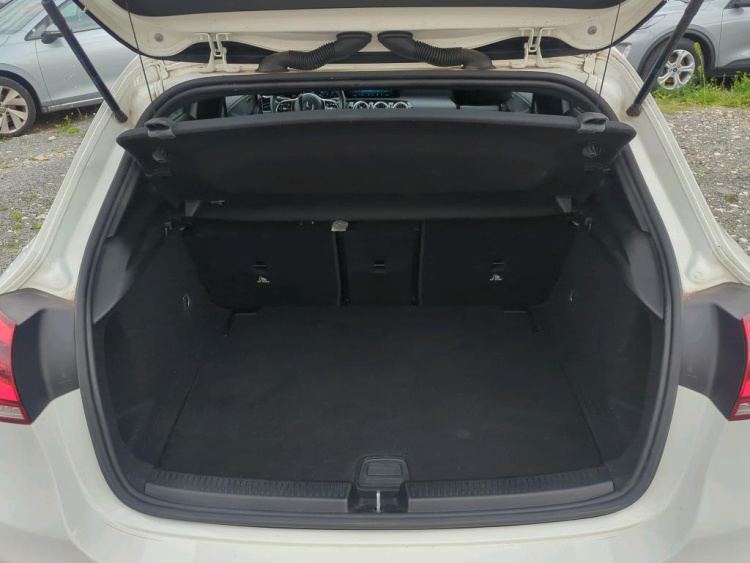 MERCEDES-BENZ KLASA A Diesel 2022