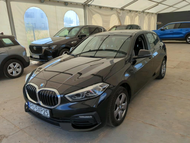 BMW SERIA 1 Petrol 2022