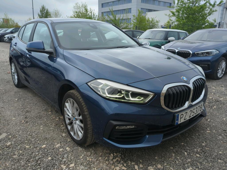 BMW SERIA 1 Petrol 2023