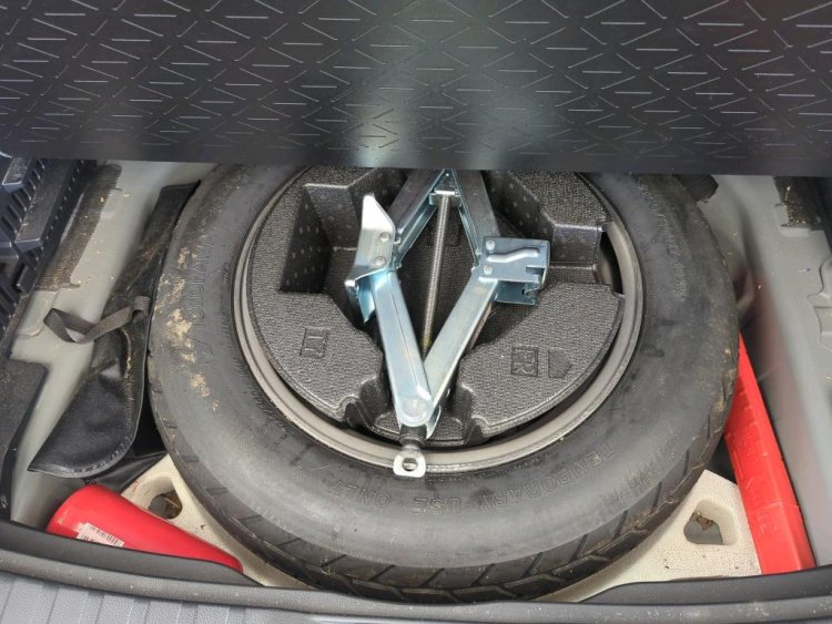 TOYOTA RAV4 Hybrid Petrol 2023