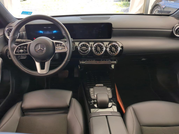 MERCEDES-BENZ KLASA A Diesel 2022