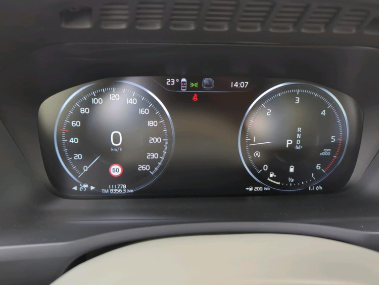 VOLVO XC90 Hybrid Diesel 2022