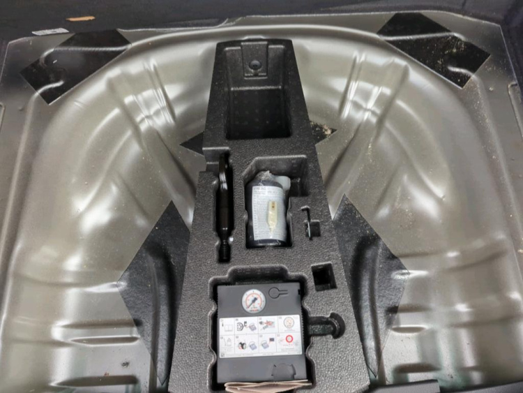 SKODA Karoq Petrol 2023