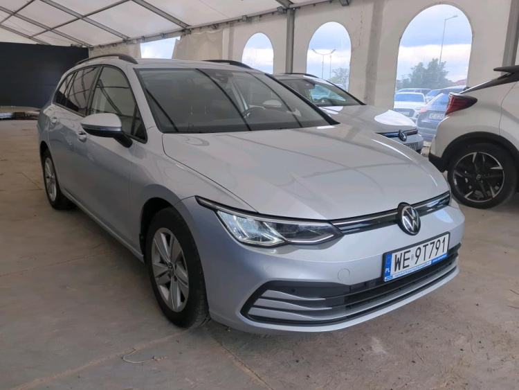 VOLKSWAGEN Golf Variant Diesel 2023