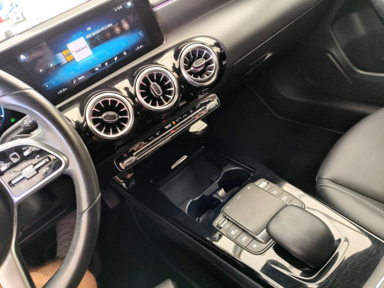 MERCEDES-BENZ KLASA A Diesel 2022