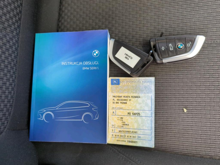 BMW SERIA 1 Petrol 2022