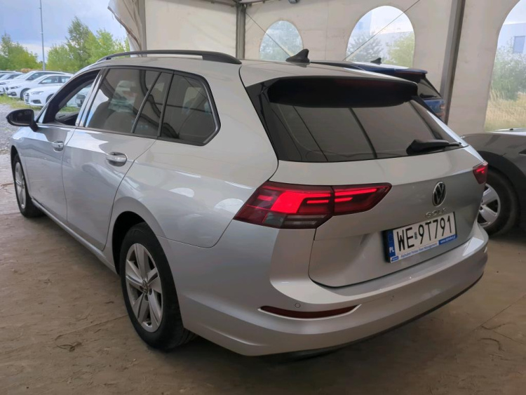 VOLKSWAGEN Golf Variant Diesel 2023
