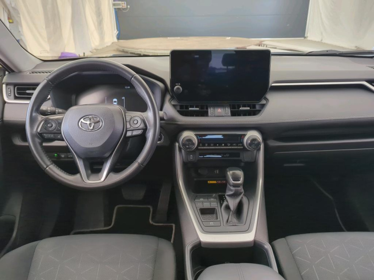TOYOTA RAV4 Hybrid Petrol 2023