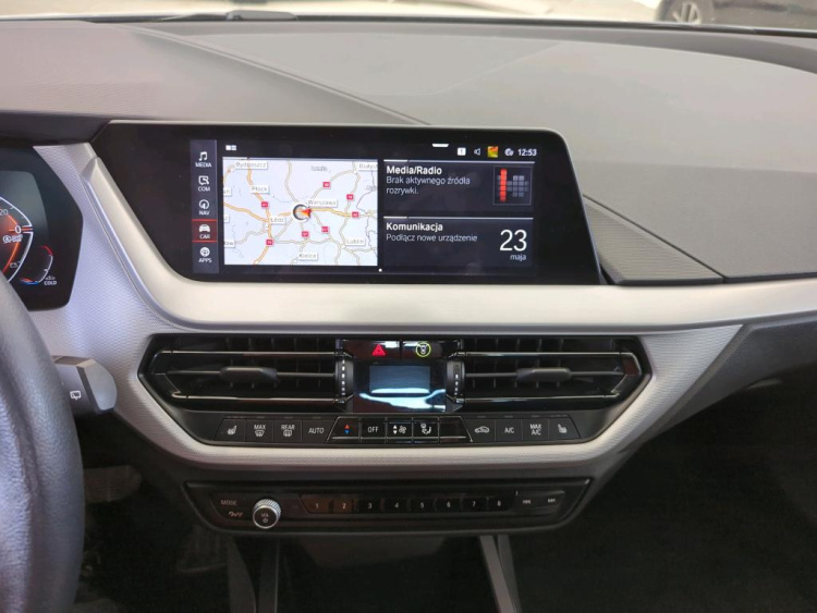 BMW SERIA 1 Petrol 2023