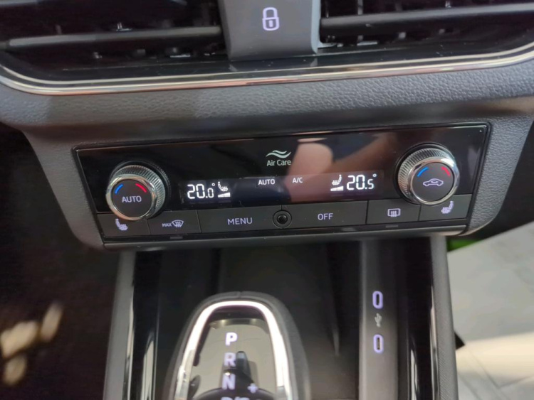 SKODA Kamiq Petrol 2022